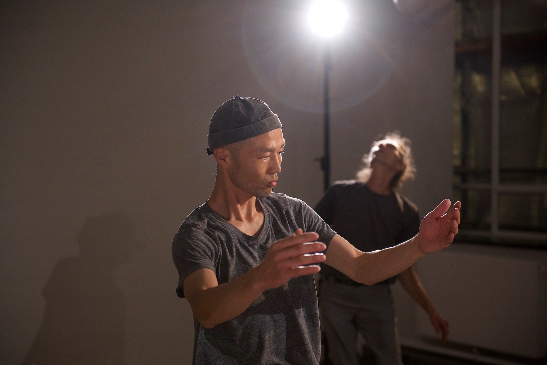 Mehr über den Artikel erfahren Butoh Workshop – japanischer Ausdruckstanz mit Michiyasu Furutani